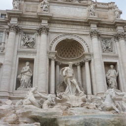 rom-trevi-brunnen